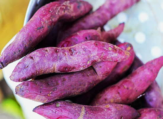 493ss_getty_rf_purple_sweet_potatoes.jpg